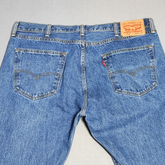 Levi's 501 jeans men's size W38/L30 denim blue colour classic button fly - Picture 4 of 14